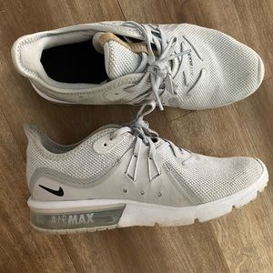 Women’s Nike Air Max